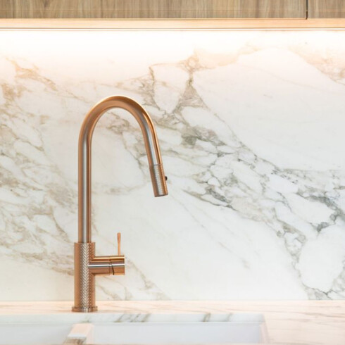 Griferia De Mesada De Cocina Monocomando En Bronce Cepillado - Serie Singature BRONCE-ROSE GOLD