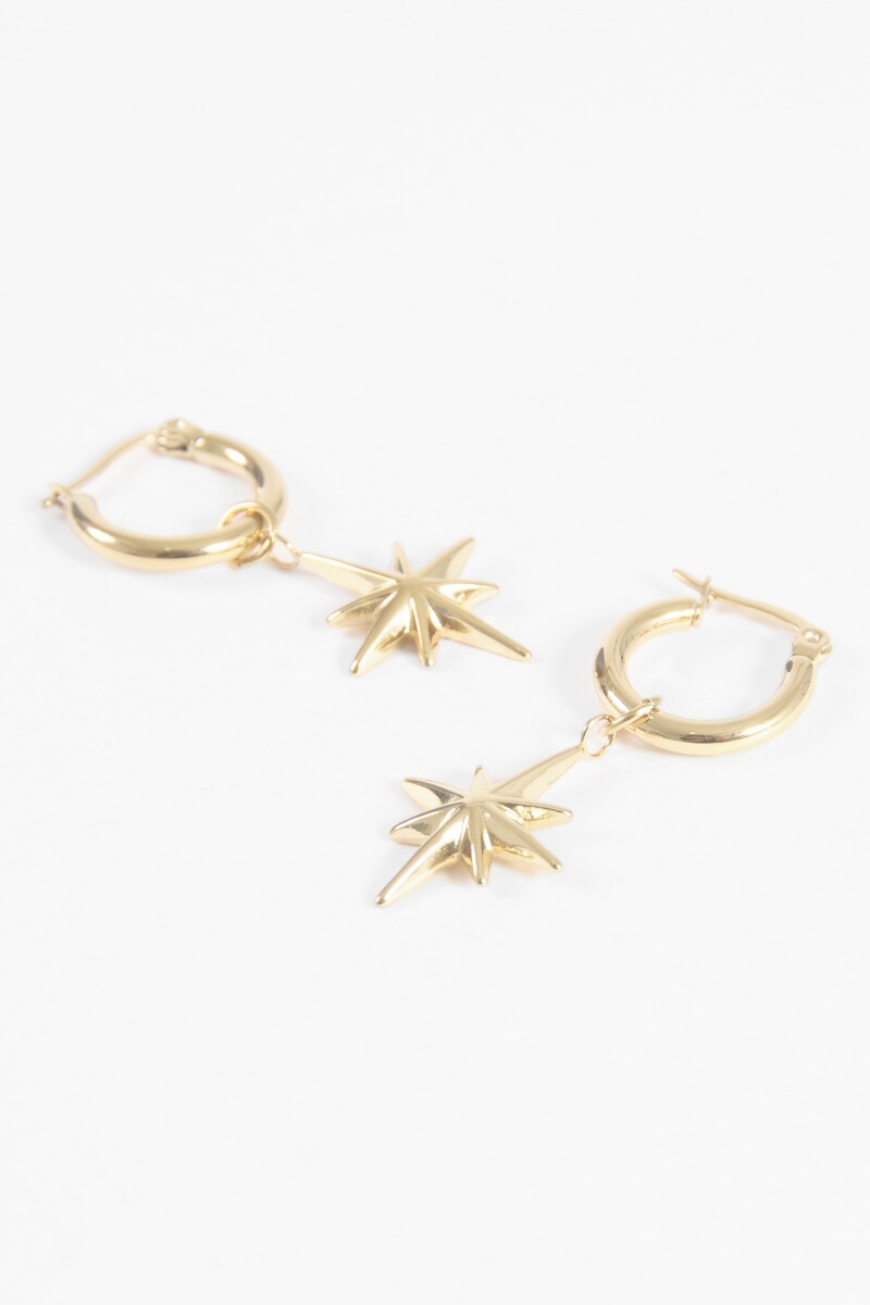 Aros acero con dije estrella dorado