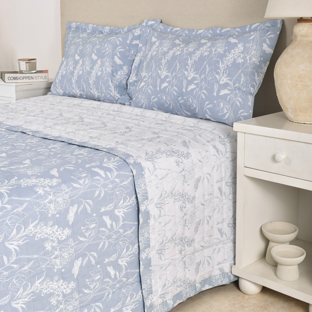 Cubrecama Amelia Toile Celeste - Full - Queen 