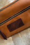 Necessaire de Cuero Honey Blue Zip