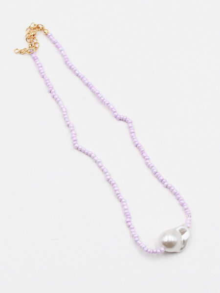 COLLAR CON PIEDRA LILA