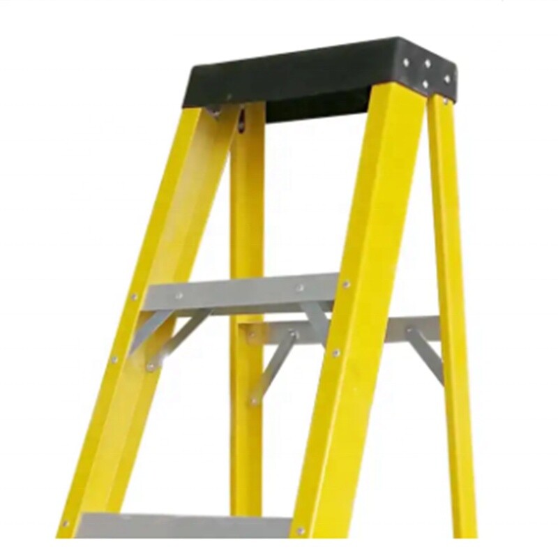 GALOX ESCALERA DE FIBRA FAMILIAR PANTHER 4 ESCALONES Galox Escalera De Fibra Familiar Panther 4 Escalones