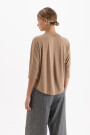 REMERA SORI Beige