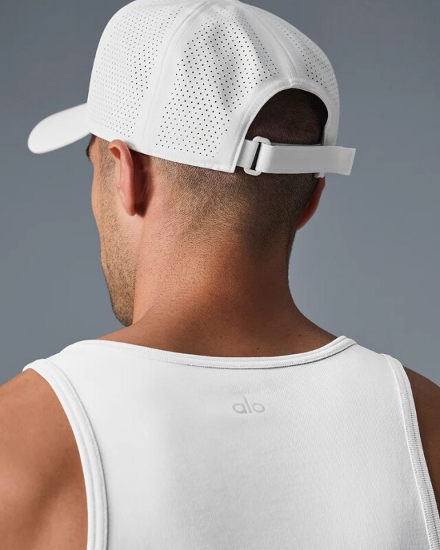 Gorra Alo Trucker Performance District - W&B Gorra Alo Trucker Performance District - W&B