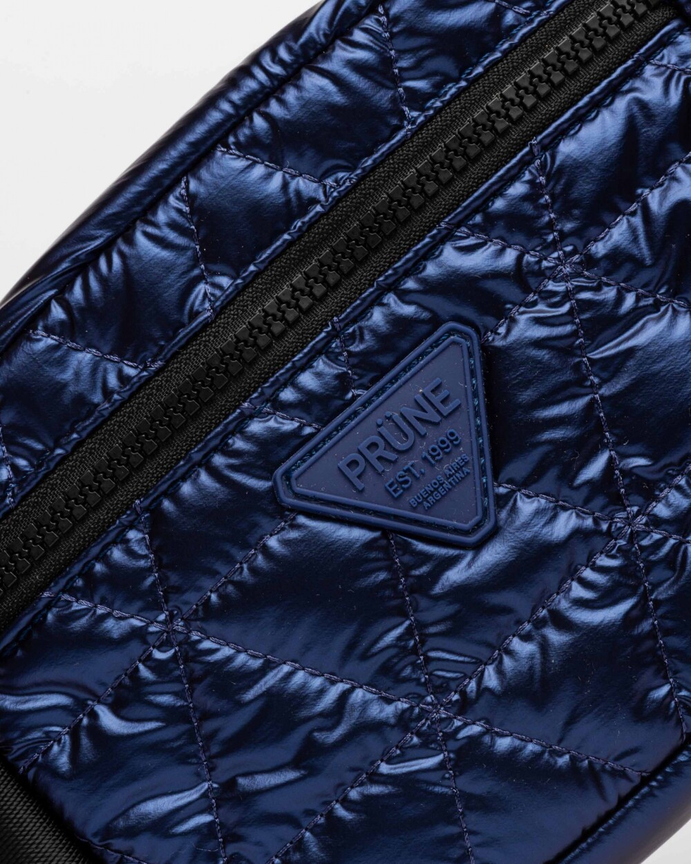 Porta Cosmeticos Motion En Nylon Matelaseado Azul