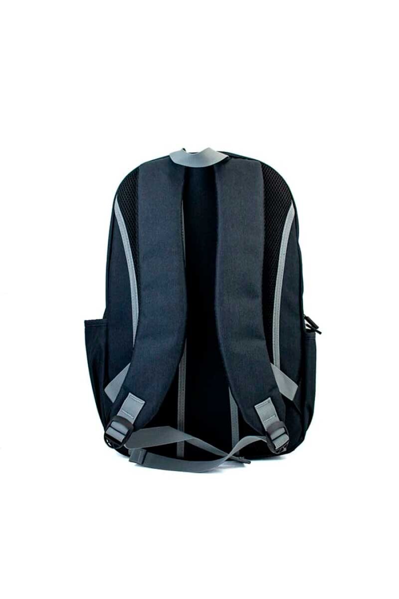 MOCHILA ACCESORIOS SANTA BARBARA KARACHI Negro