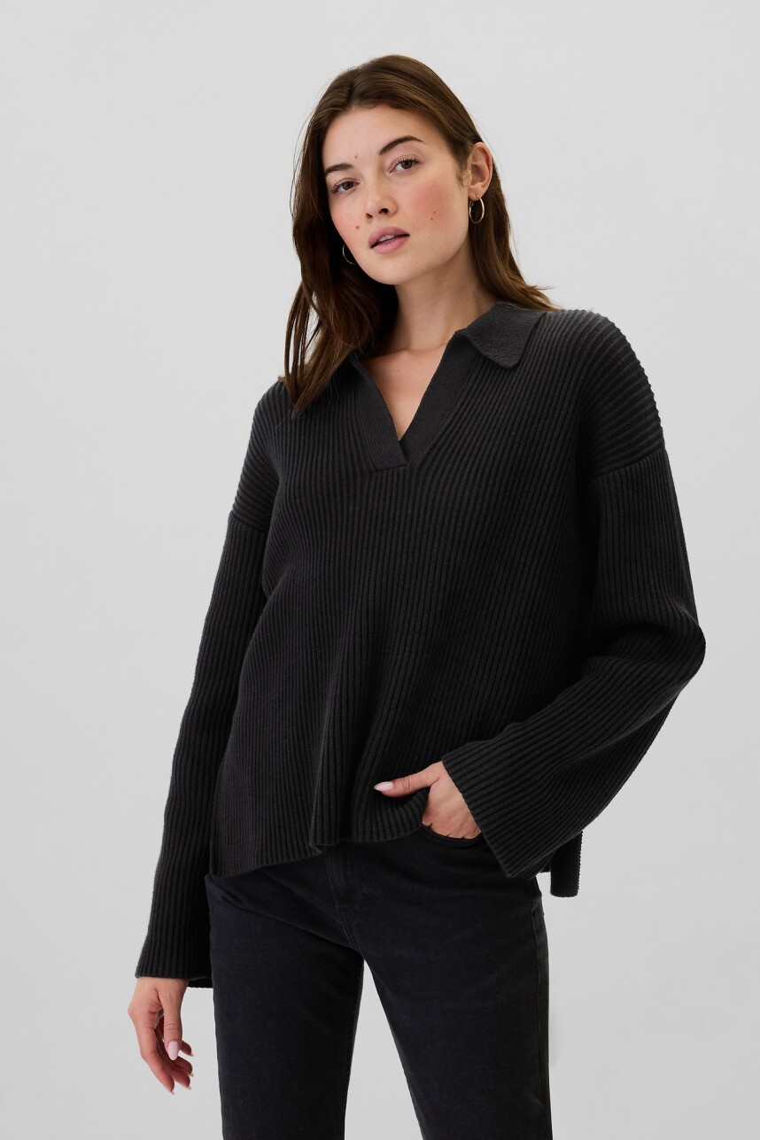 Buzo Tipo Polo Mujer True Black
