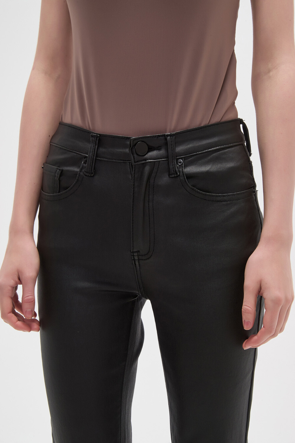 Pantalon Tisha Negro