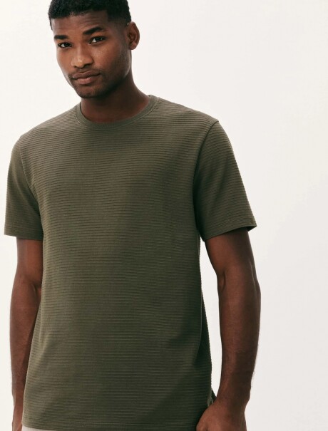 CAMISETA MANGA CORTA TEXTURIZADA VERDE