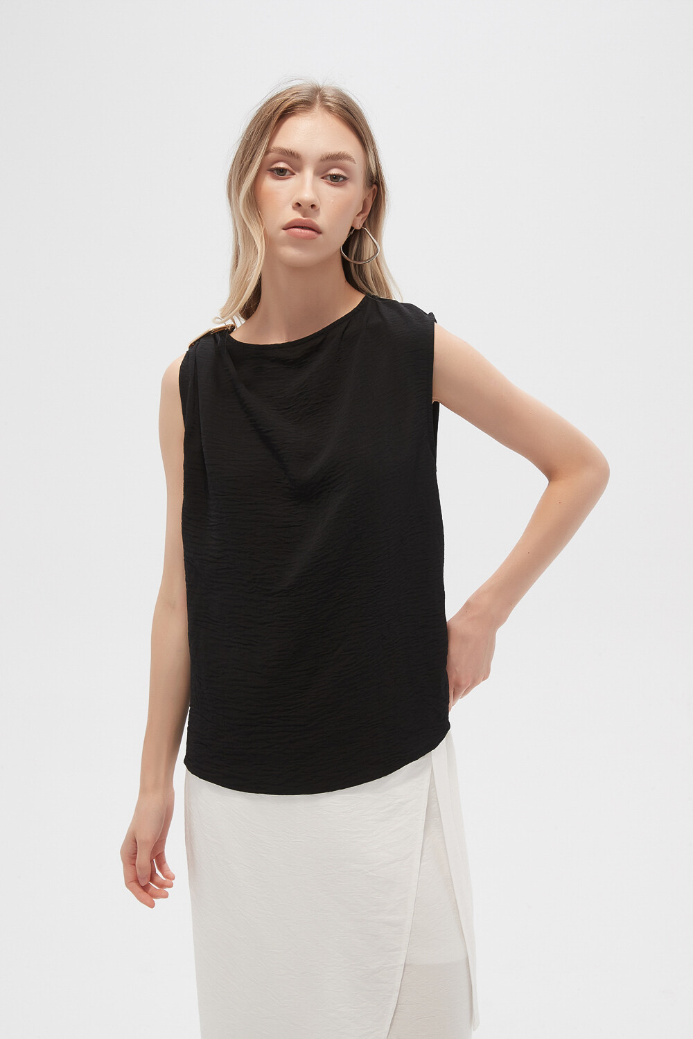 Blusa Rugla Negro