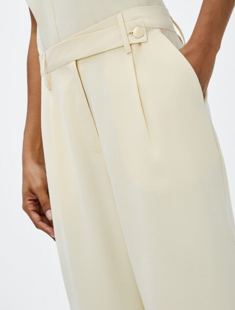 PANTALÓN RECTO DE TIRO ALTO BLANCO