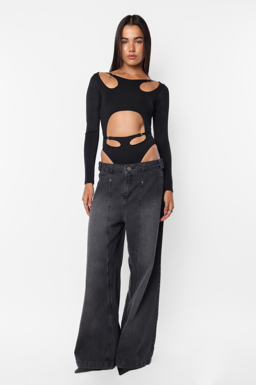 Body Sheer Negro
