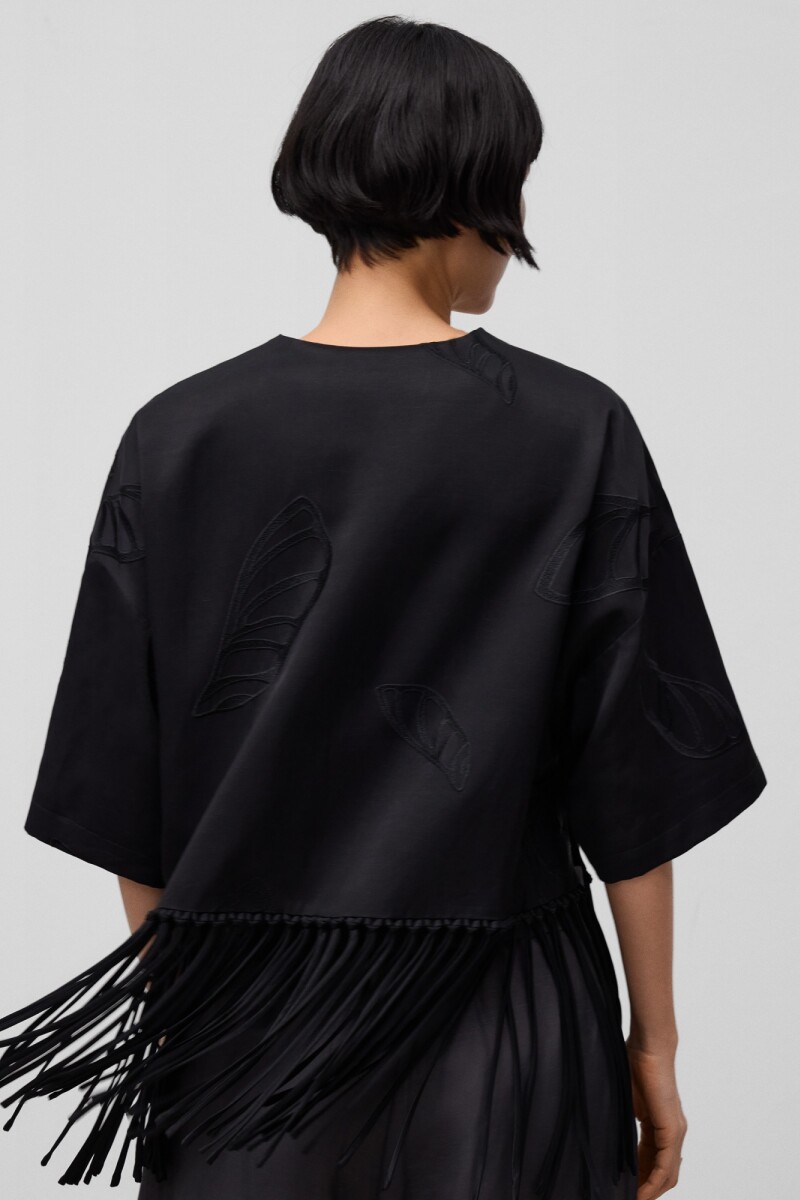 CHAQUETA BORDADA Negro