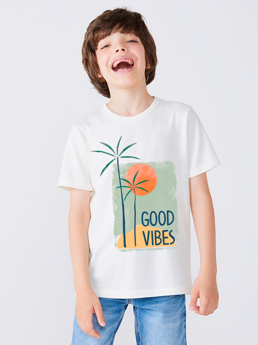 CAMISETA INFANTIL CON ESTAMPA - BEIGE 