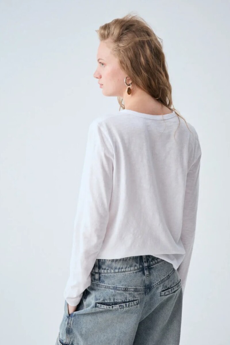 REMERA BOY FLAMA Blanco