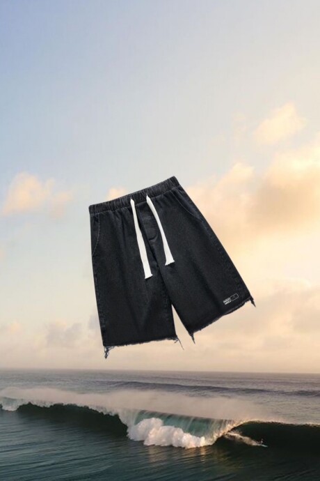 Bermuda Denim / Black U