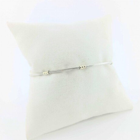 Pulsera de plata 925, con 3 trabas en double de oro 18 ktes. Modelo, COLA DE RATON. Pulsera de plata 925, con 3 trabas en double de oro 18 ktes. Modelo, COLA DE RATON.