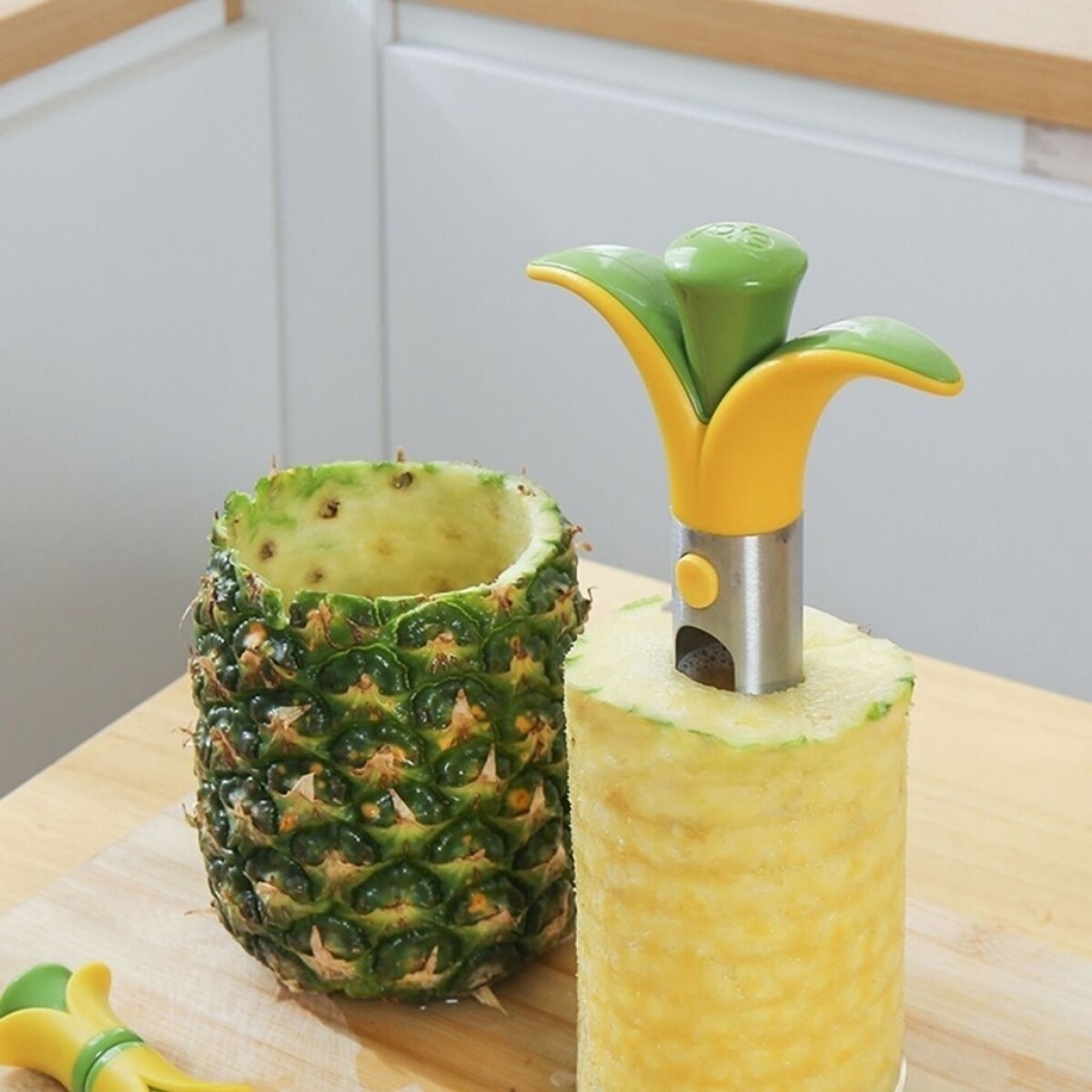 Rebanador y Descorazonador de Piña 