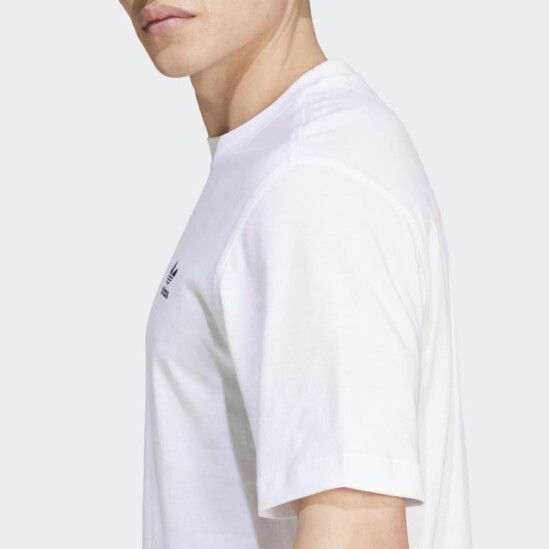 Remera Adidas Essentials Trifolio Blanco