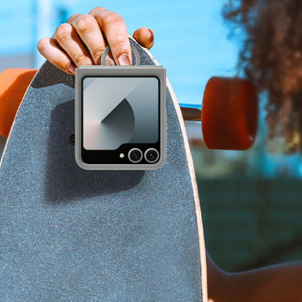 Protector De Silicona Para Galaxy Z Flip6 GRIS