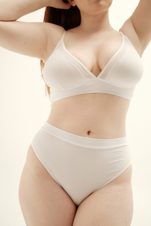 Culotte Edna ECO – Corte a la cintura y suavidad. Blanco