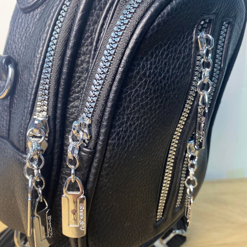 Mochila Convertible Slowly Negro