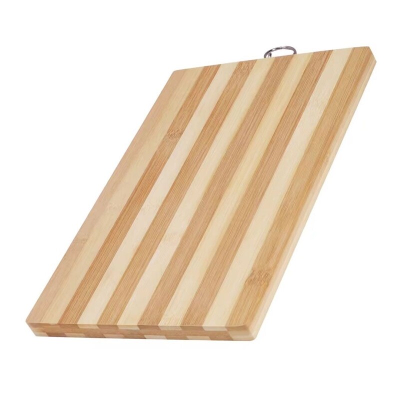 TABLA DE PICAR DE BAMBÚ • 26x36cm TABLA DE PICAR DE BAMBÚ • 26x36cm