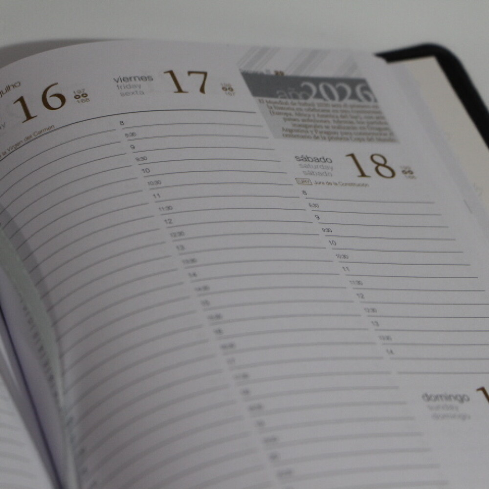 AGENDA REMEMBER III FIRST 1411 COLOR BORDEAUX