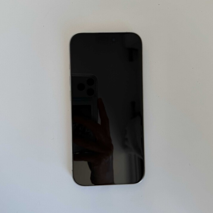 iPhone 15 Pro 128GB - White Titanium iPhone 15 Pro 128GB - White Titanium