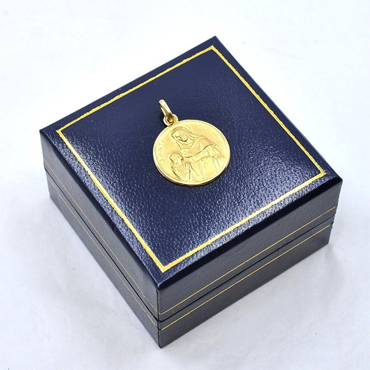 Medalla Religiosa Santa Anna En Oro 18K 