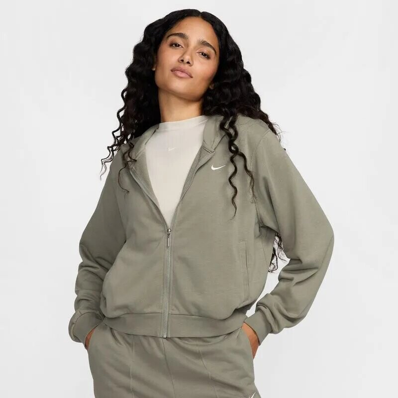 Indumentaria Nike Para Mujer La Cancha