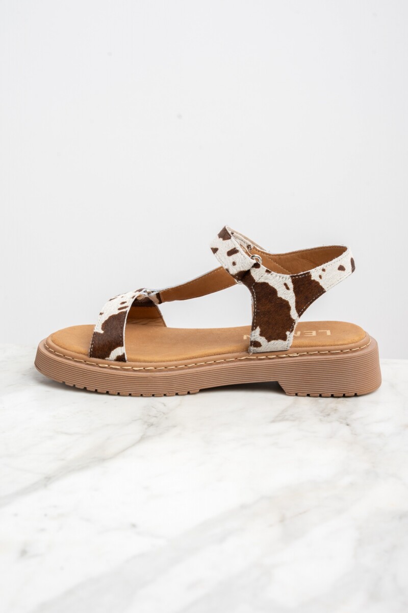 Sandalia Animal Print Vaca Marrón
