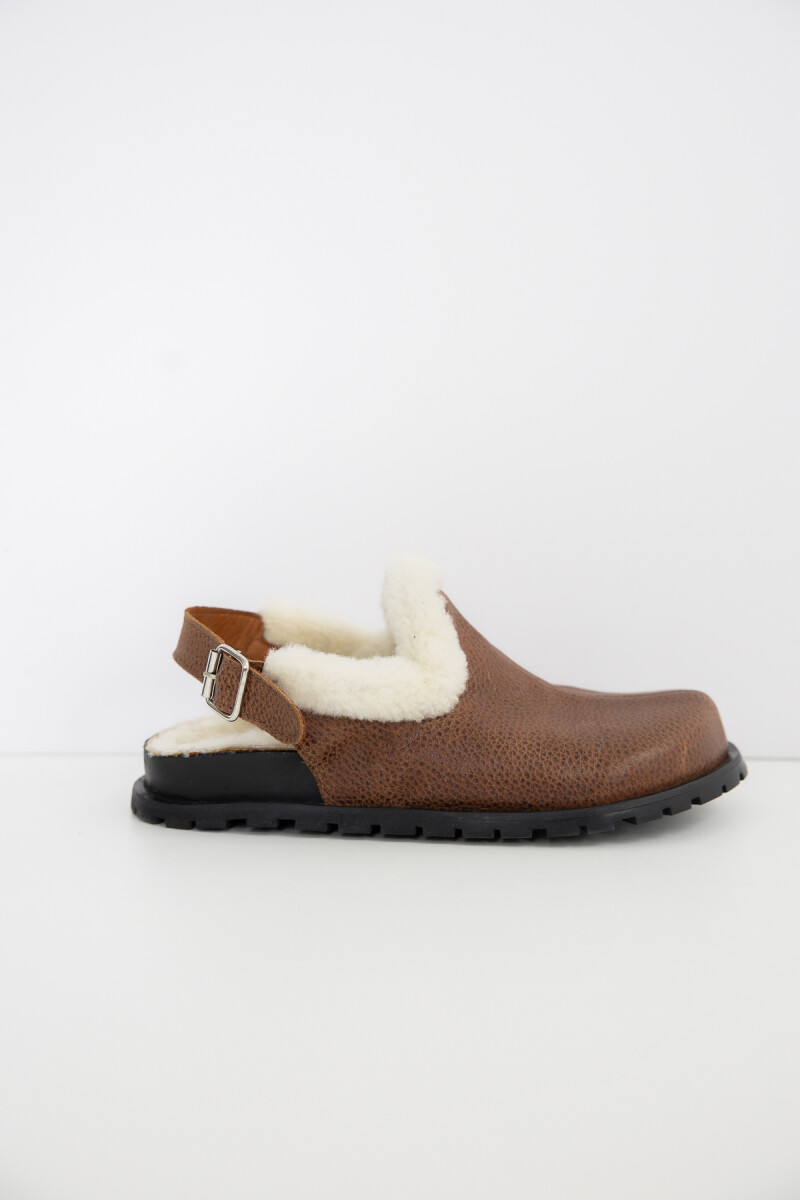 Zueco Iglu Camel