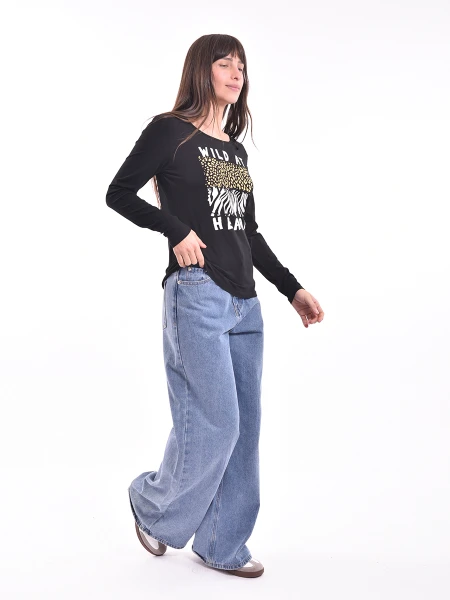 REMERA NILA VARIANTE 17