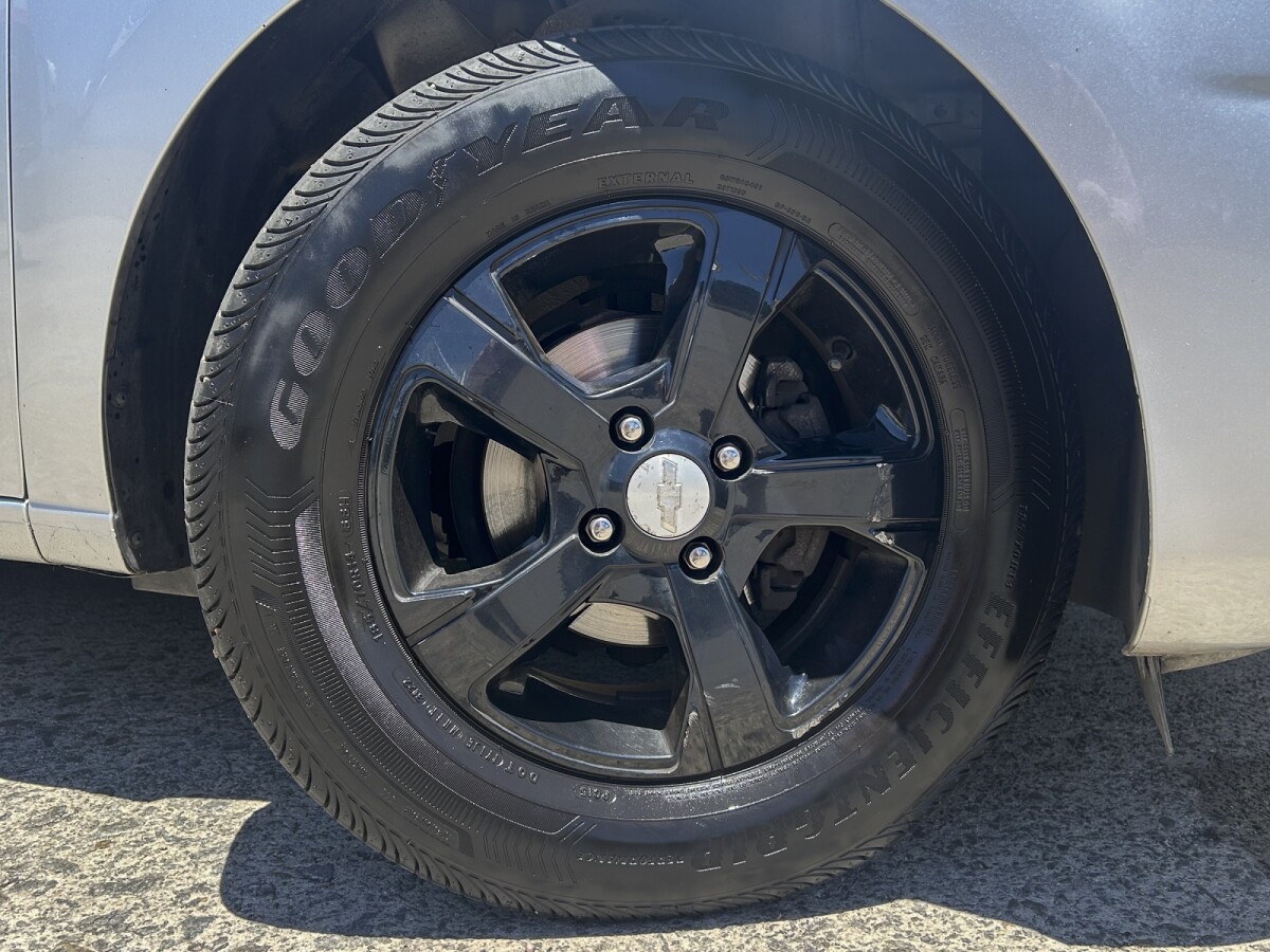 Chevrolet Joy Plus 1.0 Sedan Extra Full | Permuta / Financia Chevrolet Joy Plus 1.0 Sedan Extra Full | Permuta / Financia