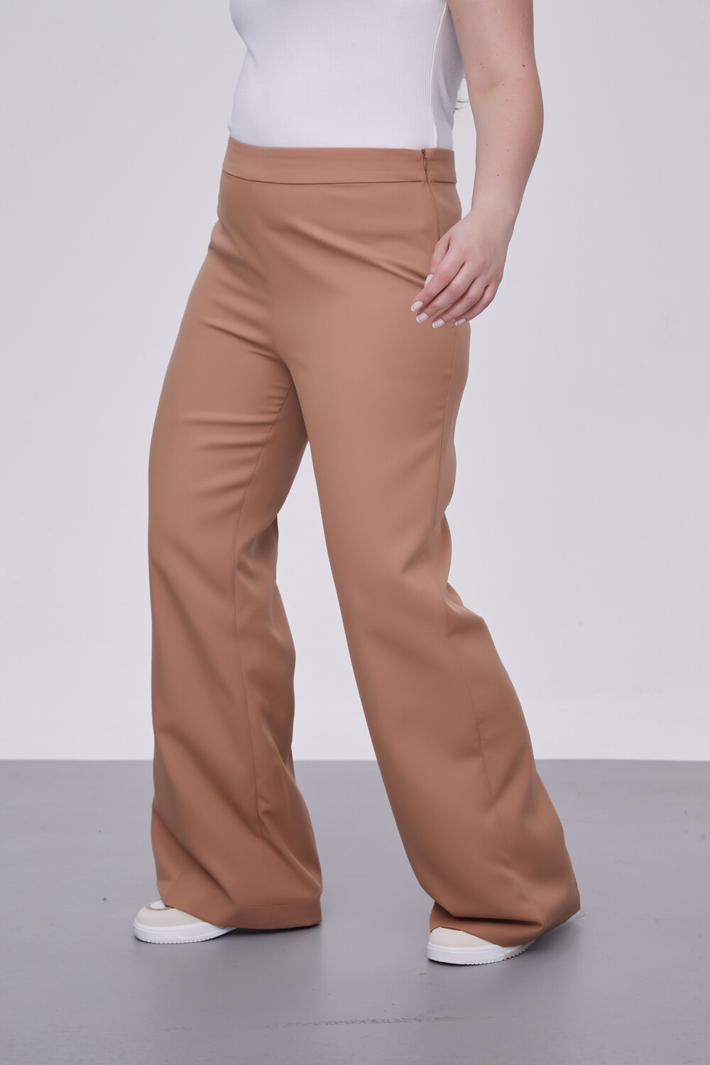 Pantalon Shenya Tostado