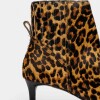 Bota Caña Baja Kyle En Pelo Animal Print