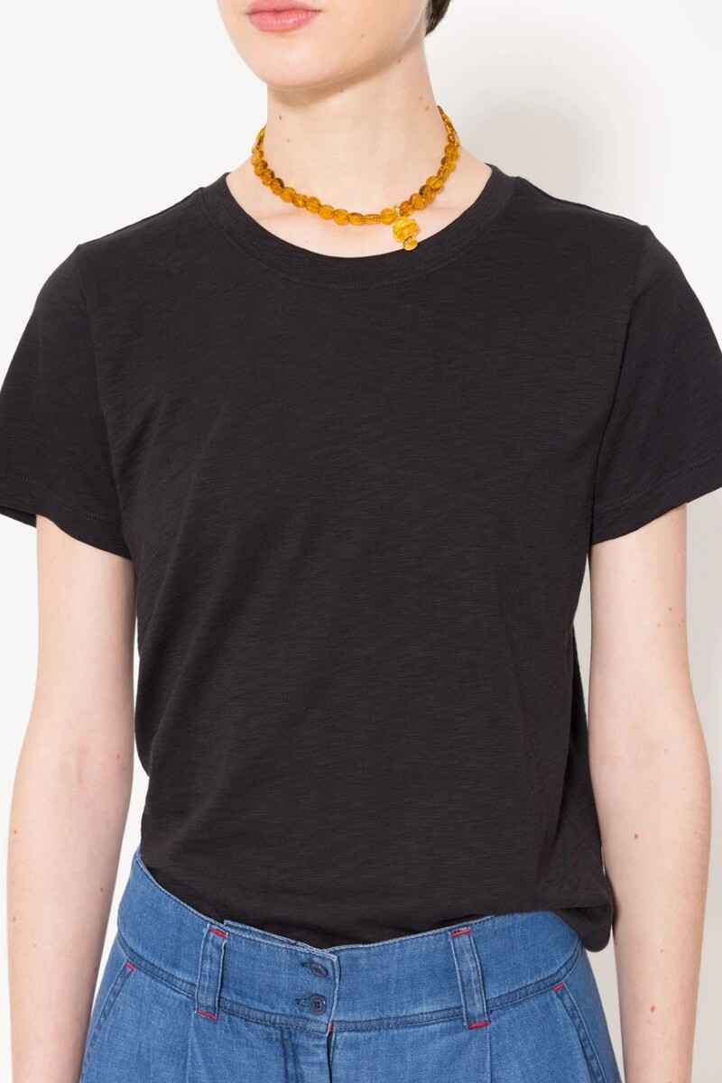 REMERA MUMI Negro