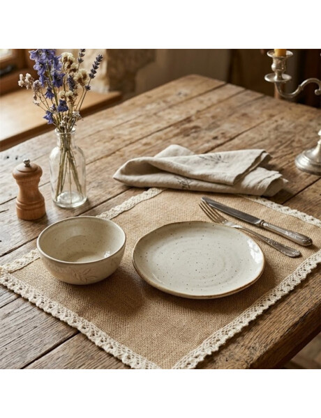 INDIVIDUAL LINO C/BORDADO 40X30CM INDIVIDUAL LINO C/BORDADO 40X30CM