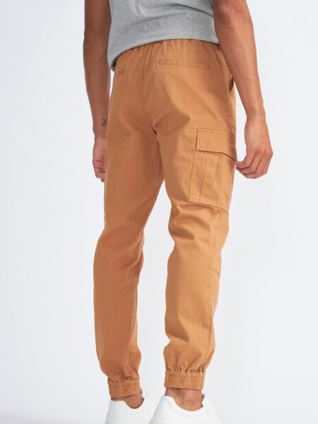 Pantalón cargo jogger Camel