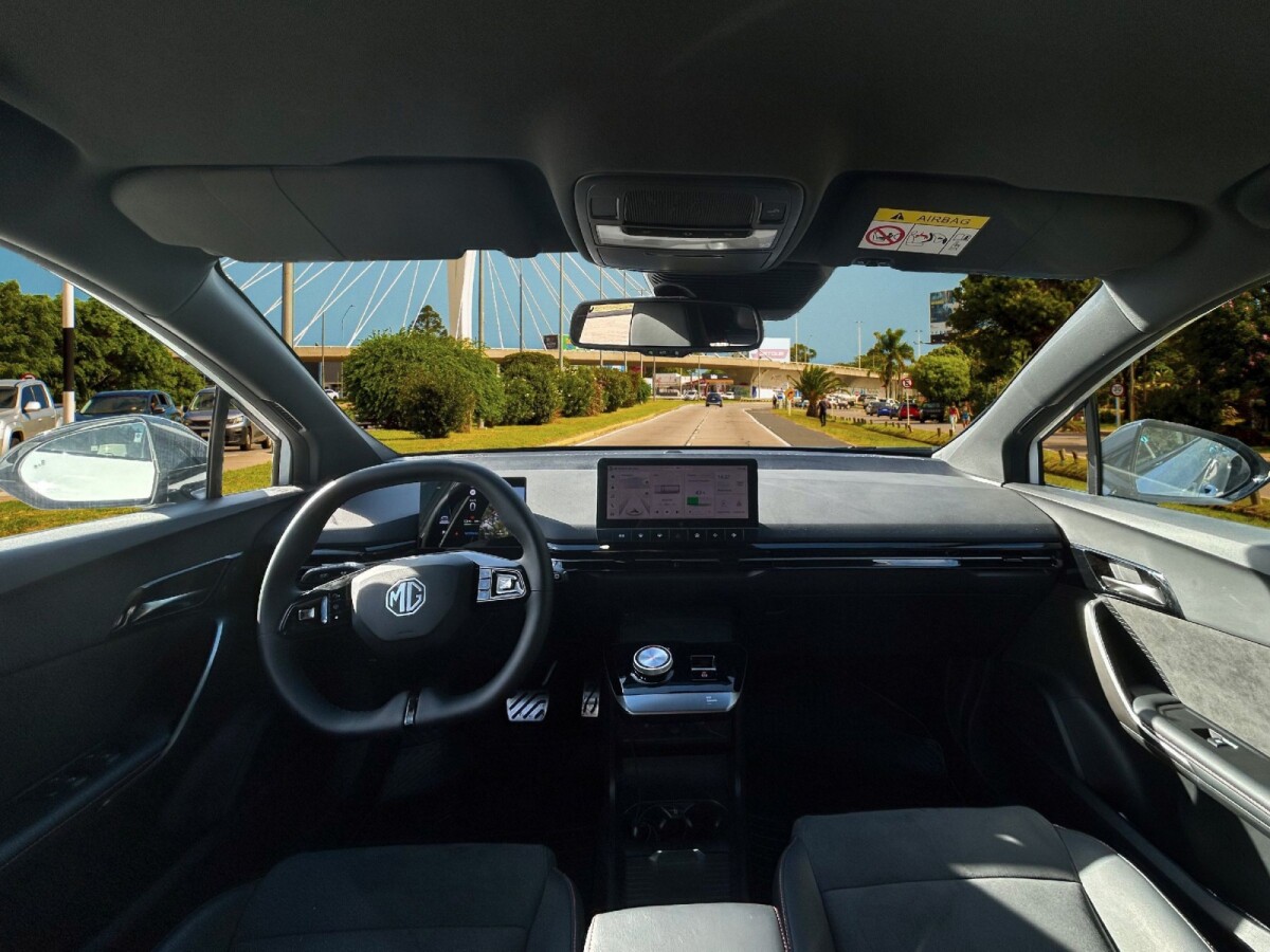 MG MG4 Deluxe 150 KW Extra Full 2026 0KM MG MG4 Deluxe 150 KW Extra Full 2026 0KM