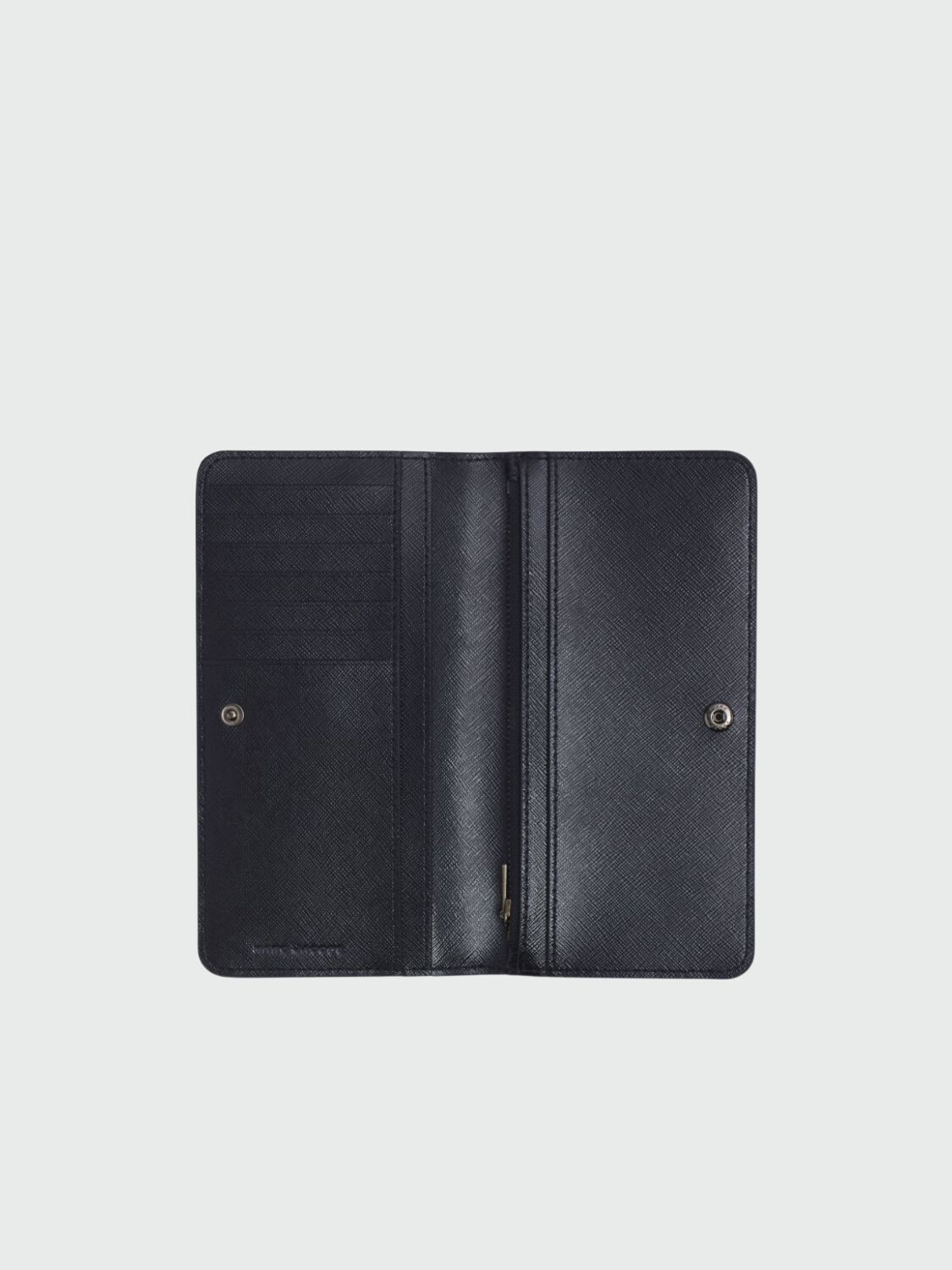 Marc Jacobs - Billetera de cuero inspirada en el diseño elegante de nuestra icónica Snapshot 0
