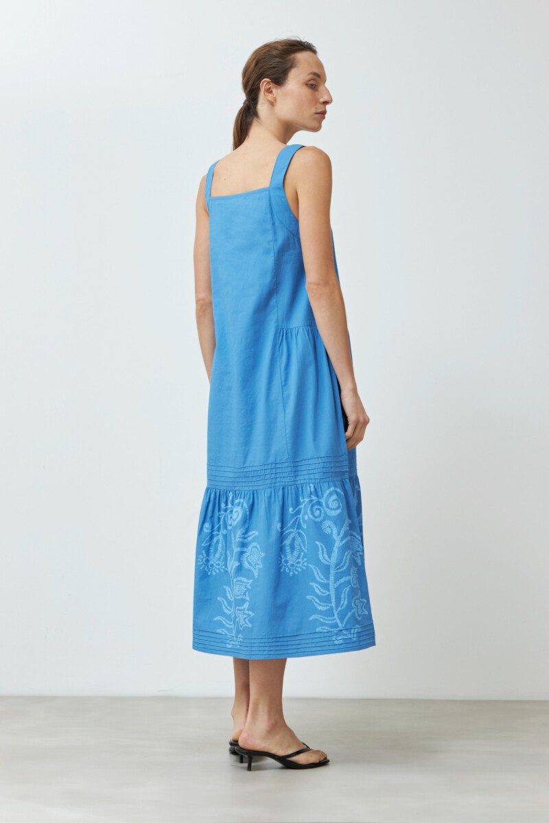 Maxi vestido con estampa floral localizada azul regata