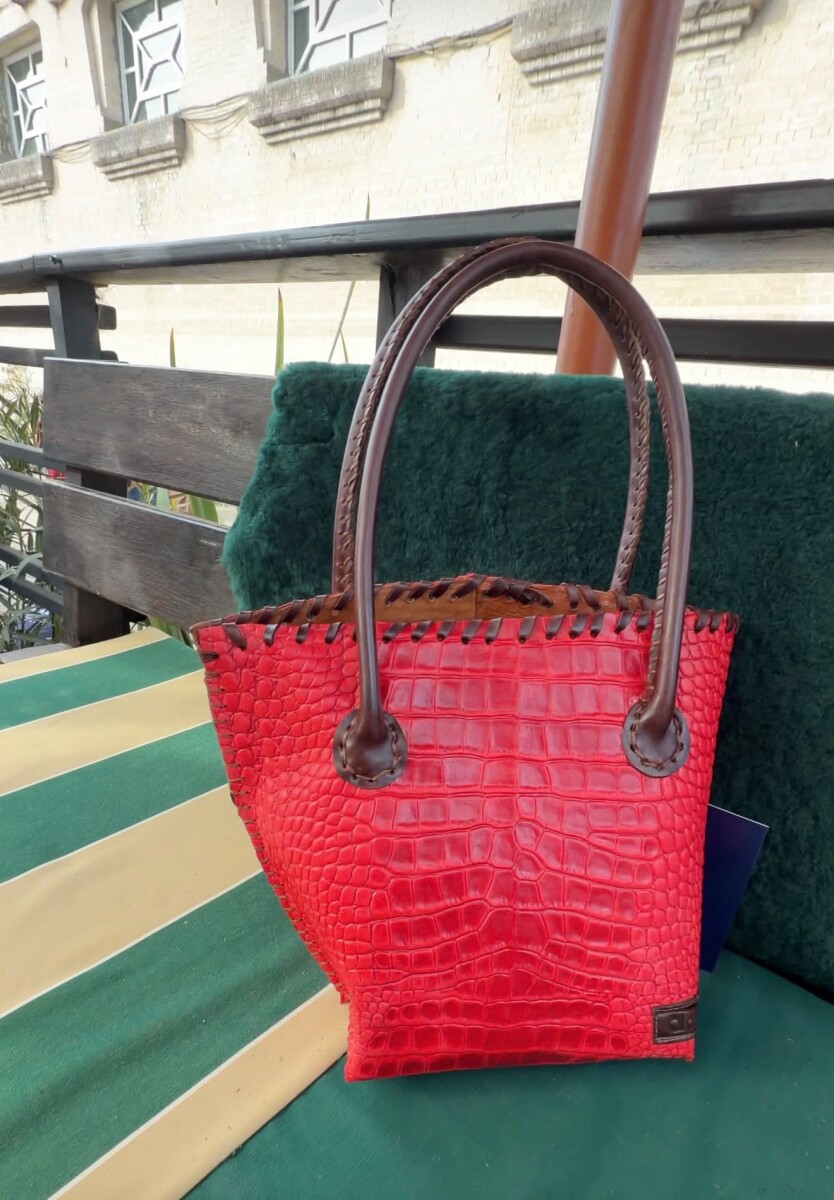 Medium All Season Bag - Rojo / Chocolate 