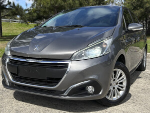 Peugeot 208 1.5 EXCELENTE ESTADO! | Permuta / Financia Peugeot 208 1.5 EXCELENTE ESTADO! | Permuta / Financia