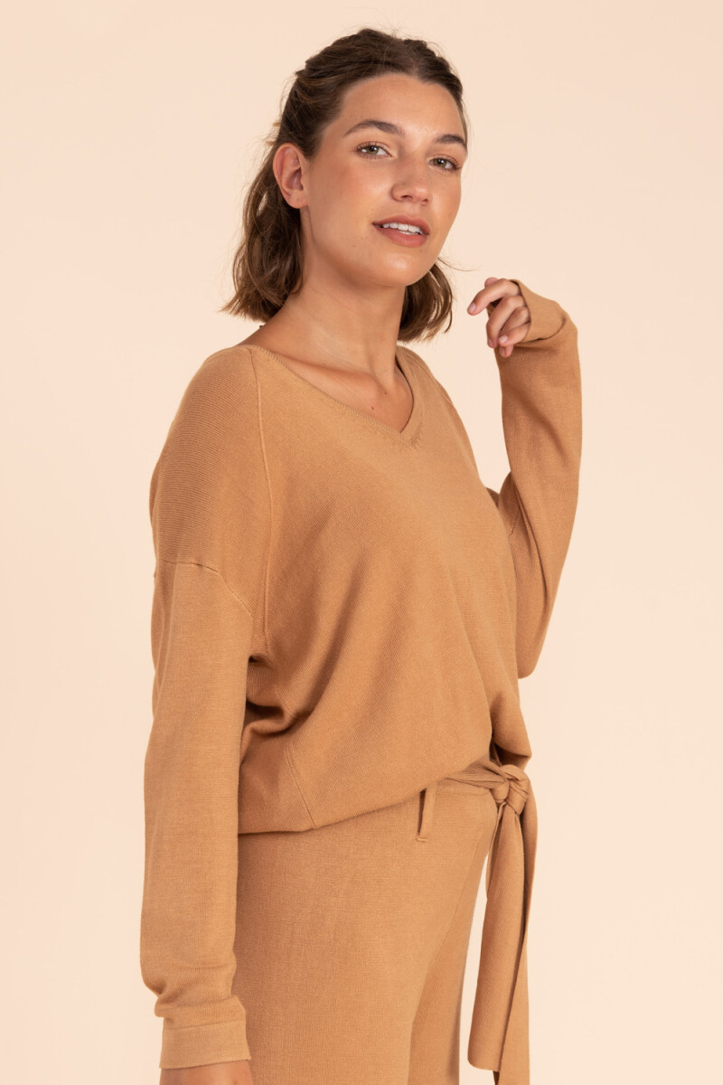 Sweater tejido Camel