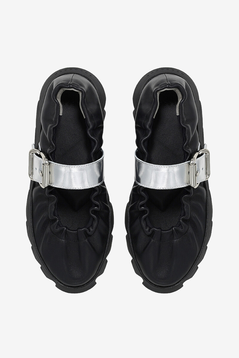 ZAPATO TURA COVE Negro
