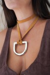 Estribo Tiento Necklace Camel Plateado