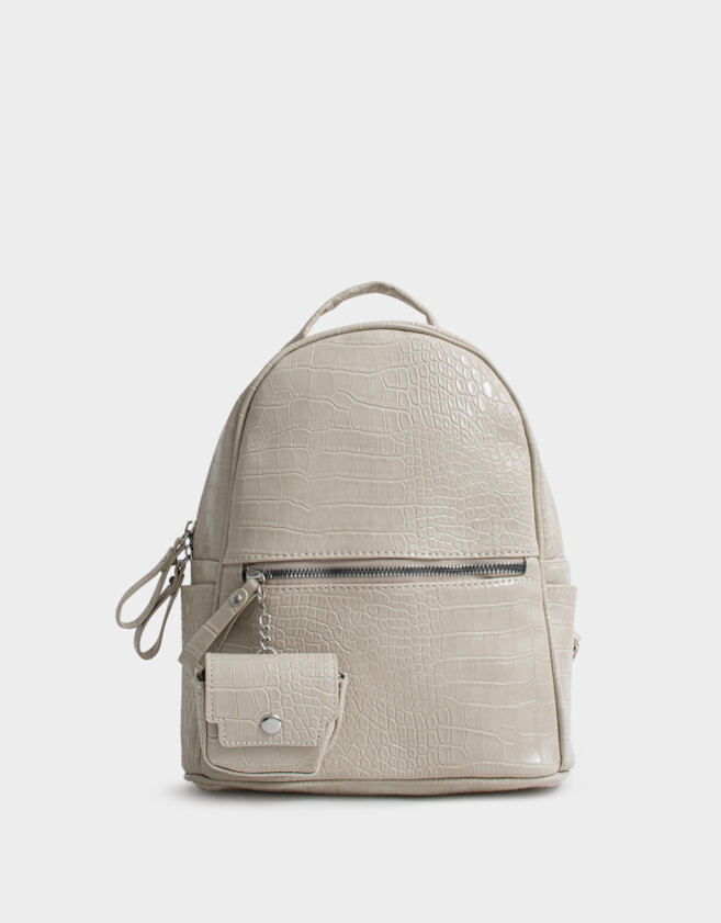 Mochilas Urbanas Mochila Efecto Croco Con Charm - Marron Beige