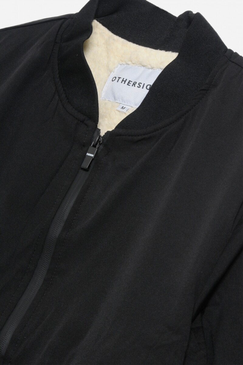 Campera con forro corderito NEGRO